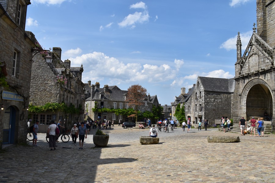 Locronan_02.jpg